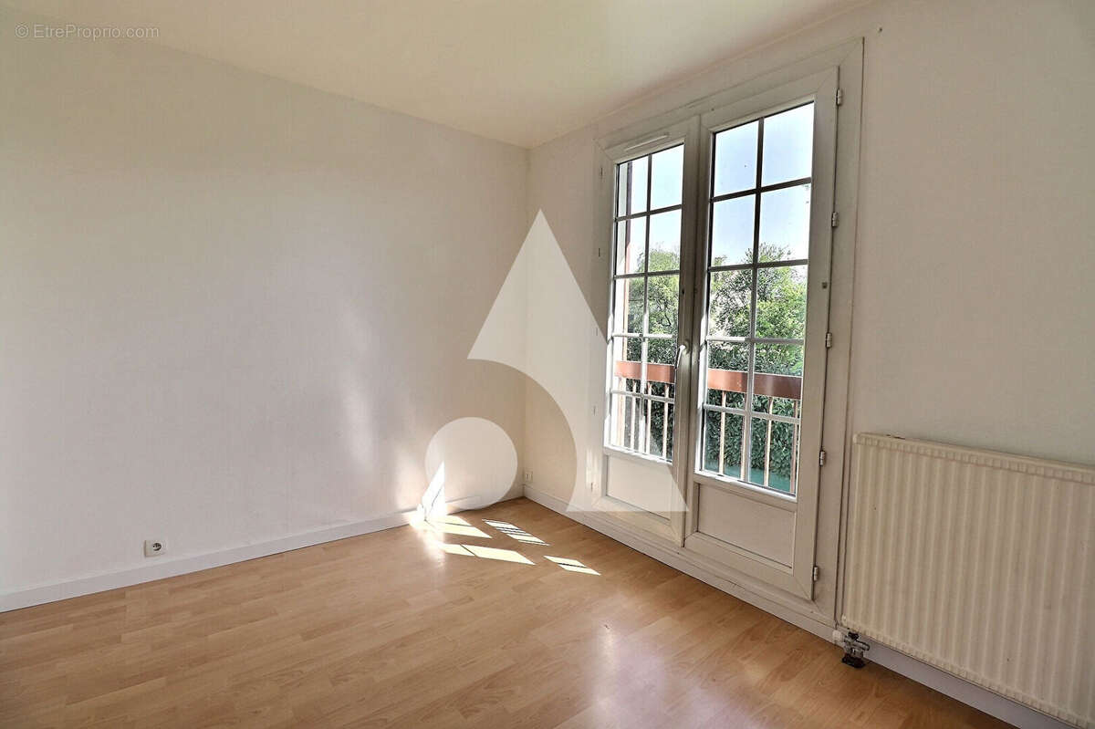 Maison à AUVERS-SUR-OISE