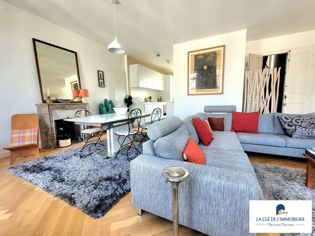 Appartement 89 m² à Quimper  - photo 2
