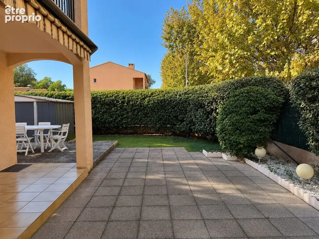 Appartement 3 pièces 42 m² à vendre à La Londe-Les-Maures (83250) - photo 4