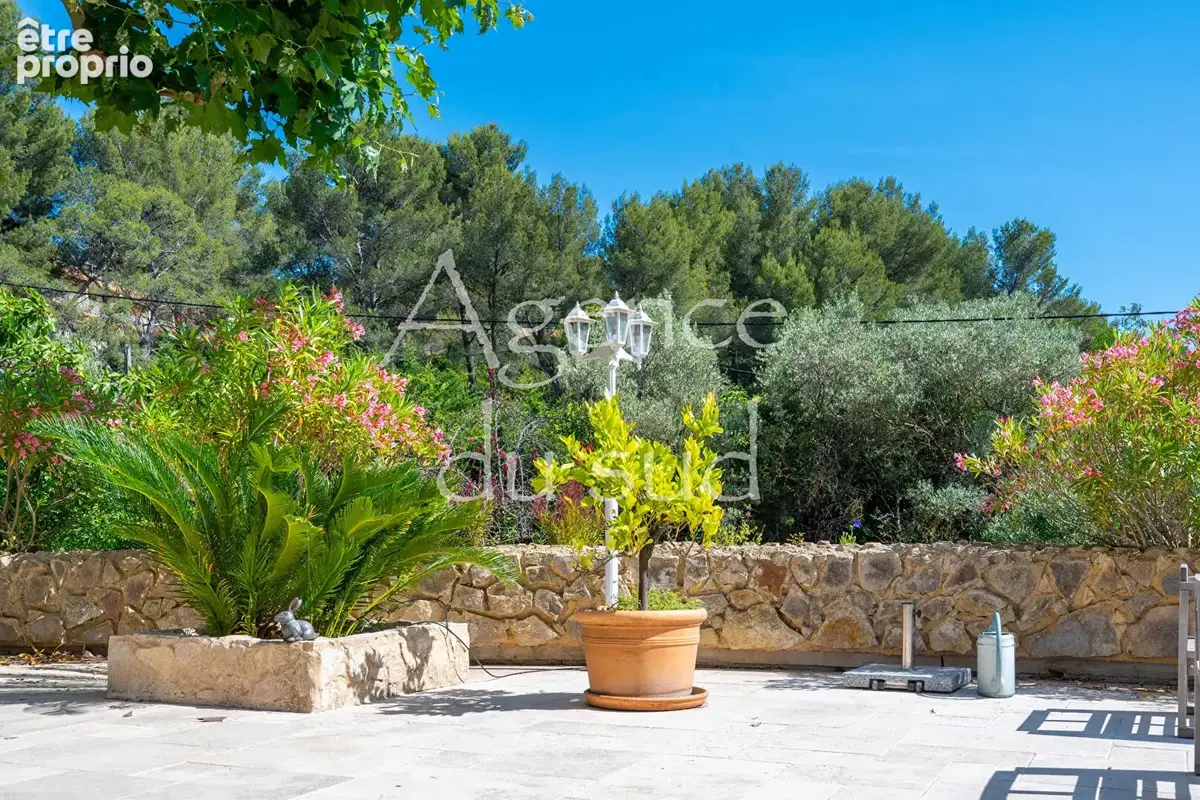 Maison Aubagne 8 pièce(s) 290 m2 - photo 6