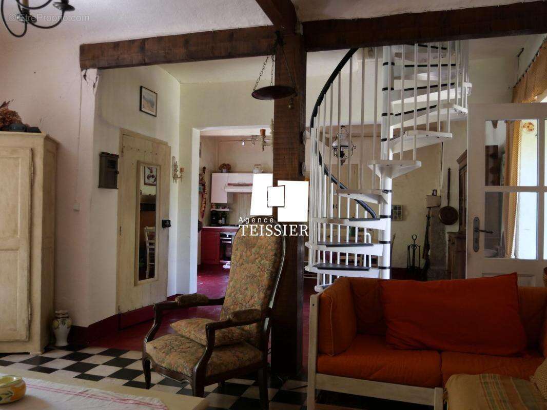 Maison à BANNE