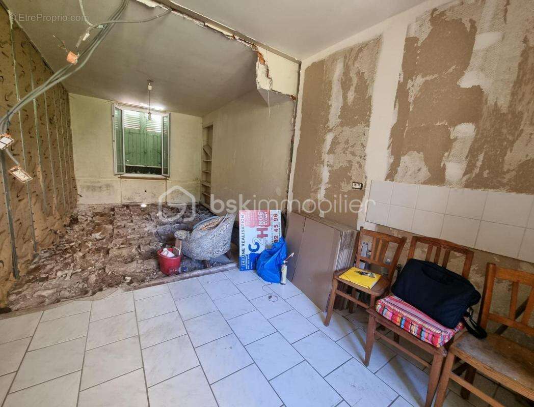 Appartement à REBAIS