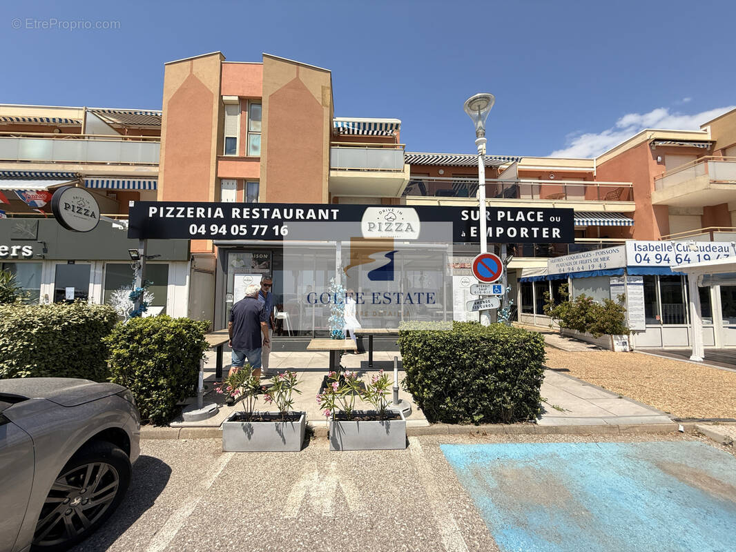 Commerce à CAVALAIRE-SUR-MER