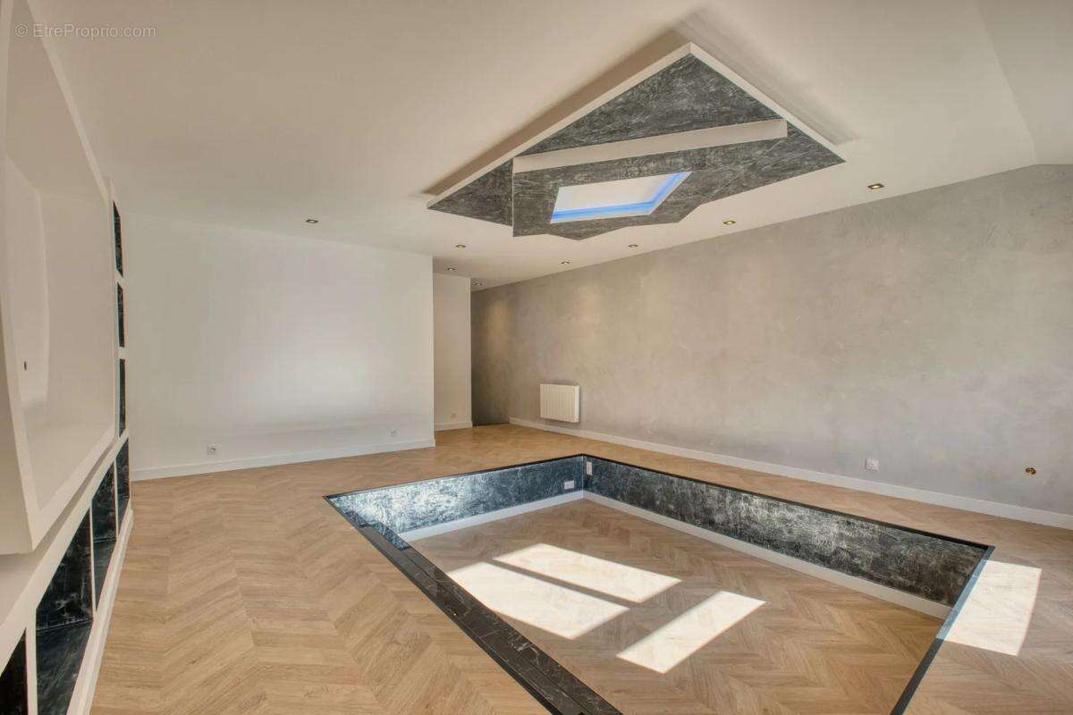 Maison à VAHL-LES-FAULQUEMONT