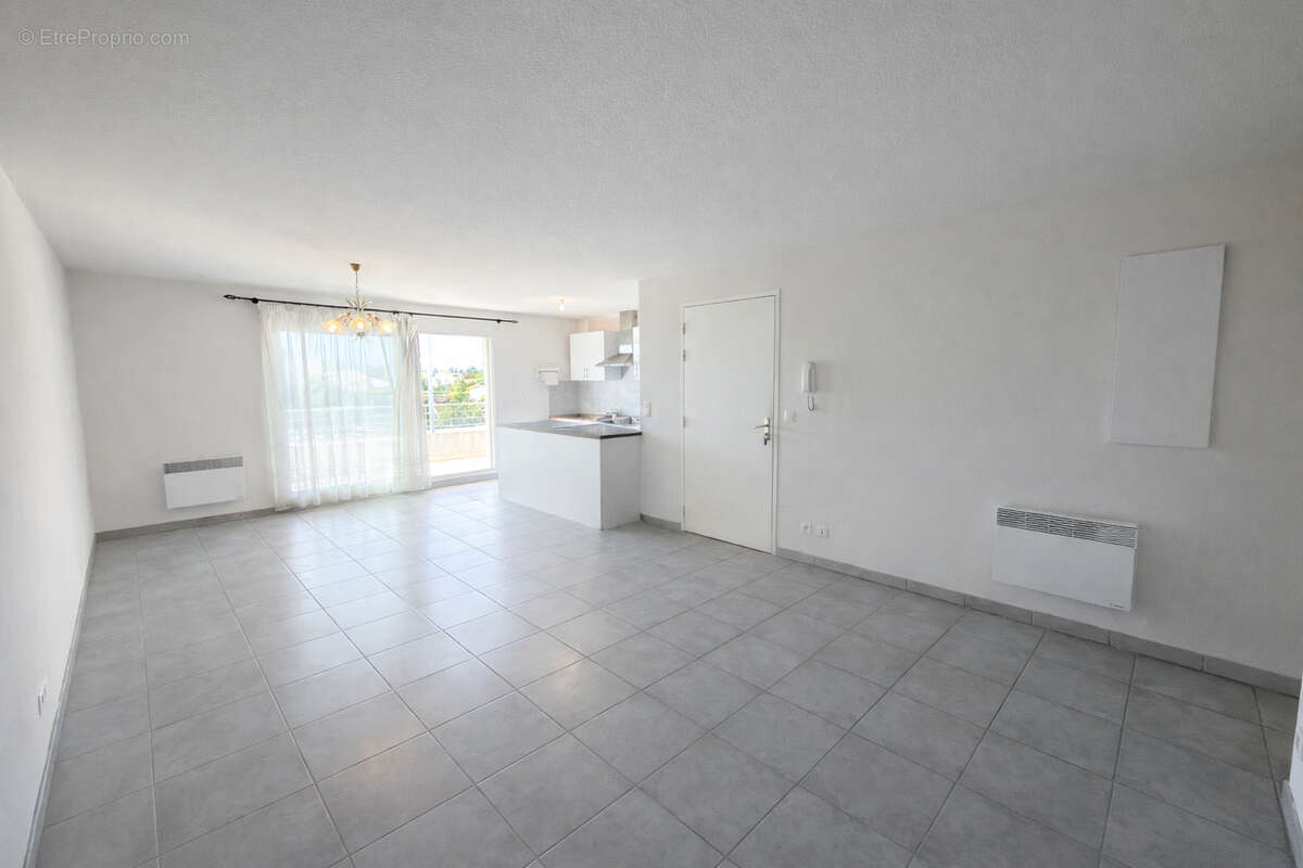 Appartement à CLAIRA