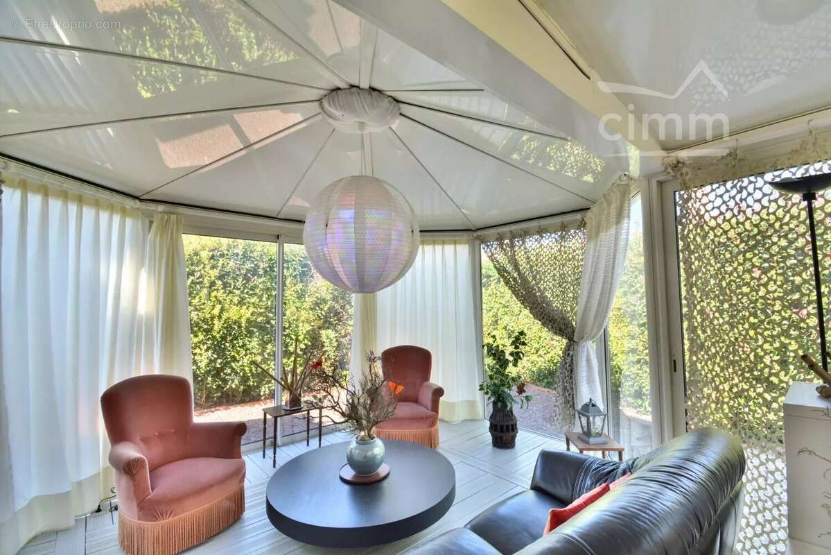 Maison à SAINT-CYPRIEN