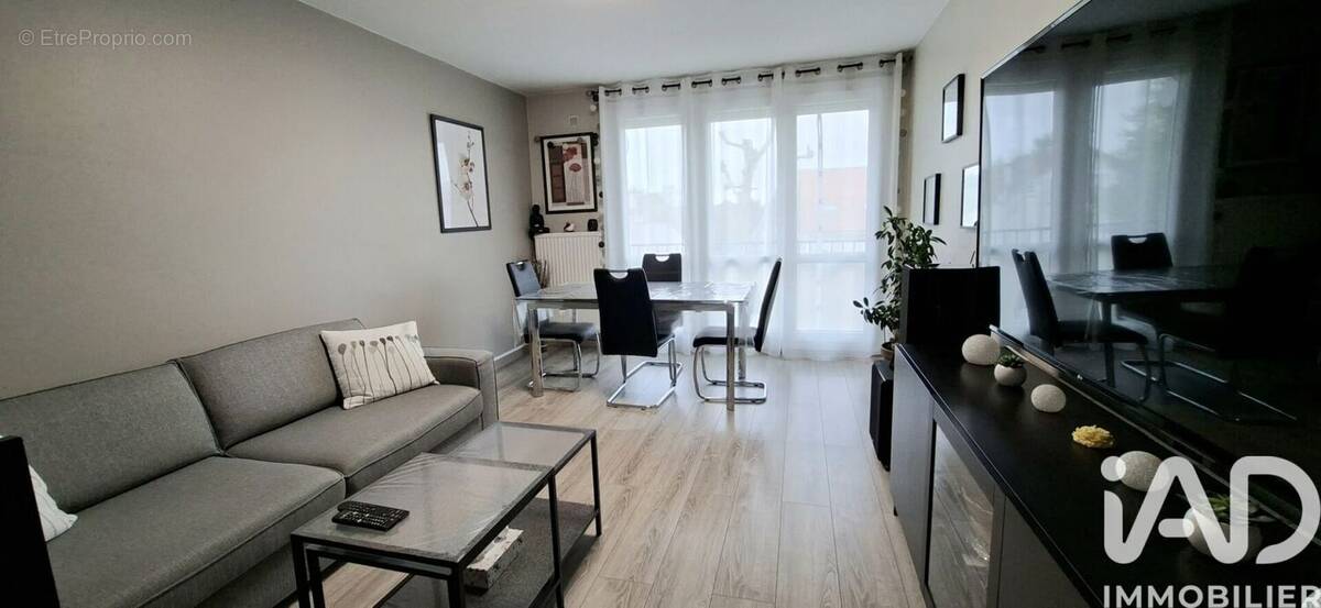 Photo 1 - Appartement à LIMEIL-BREVANNES