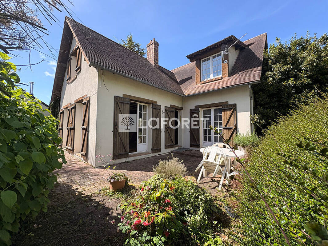 Maison à MEZY-SUR-SEINE