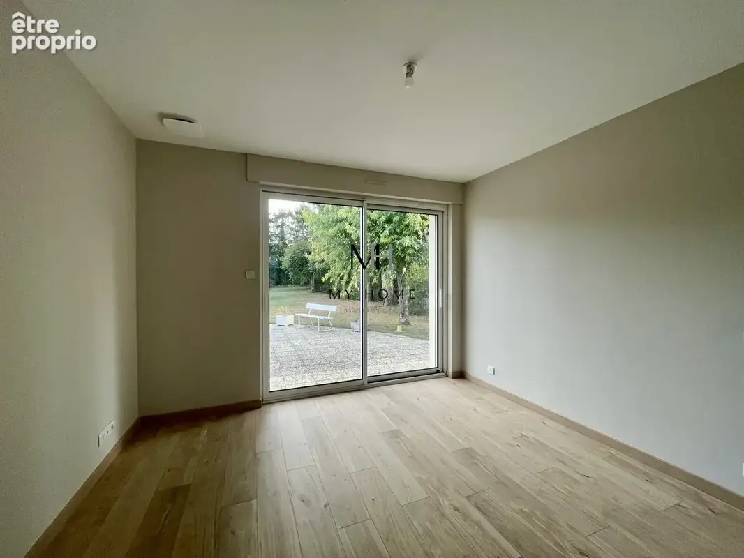 Maison 6 pièces 145 m² à vendre à Saint-Germain-Du-Corbeis (61000) - photo 8