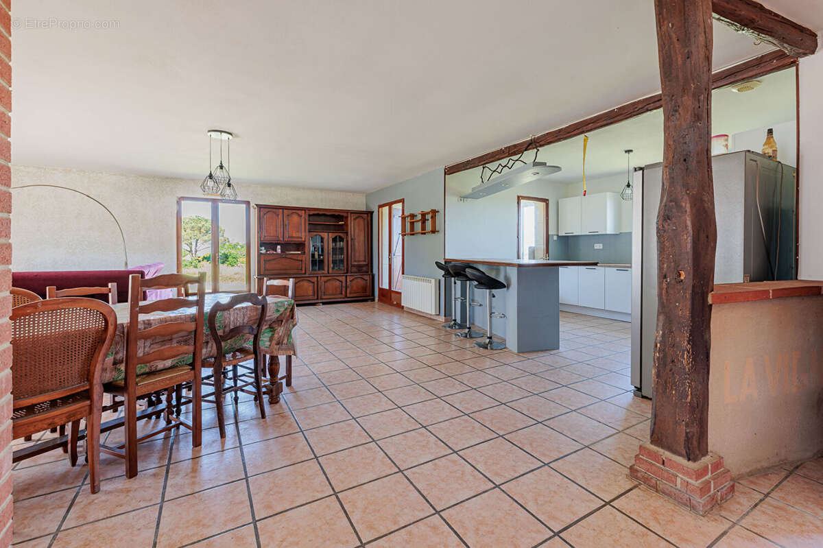 Maison à SAINT-ORENS-DE-GAMEVILLE