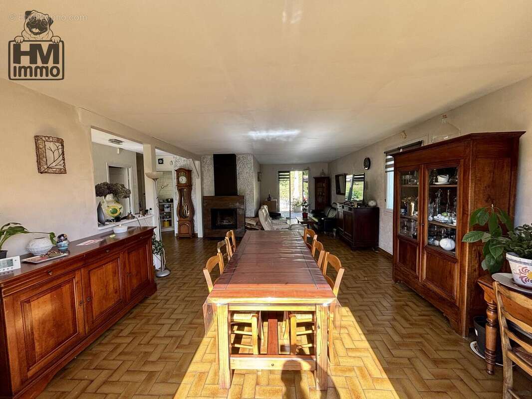 n°3 - Maison à AMBAZAC