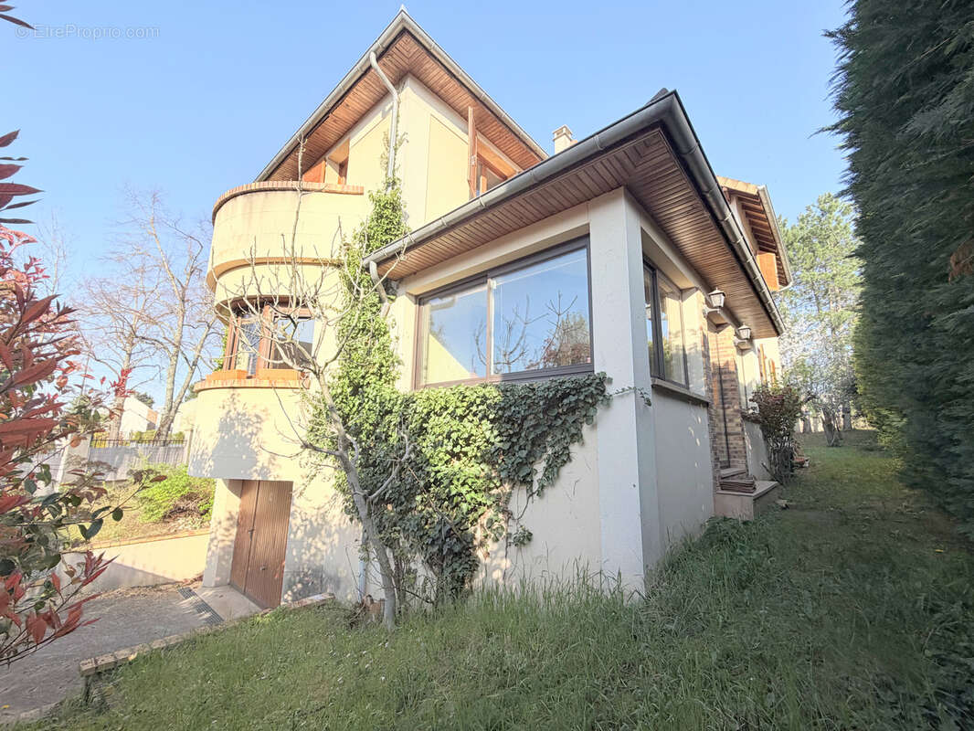 Maison à RUEIL-MALMAISON