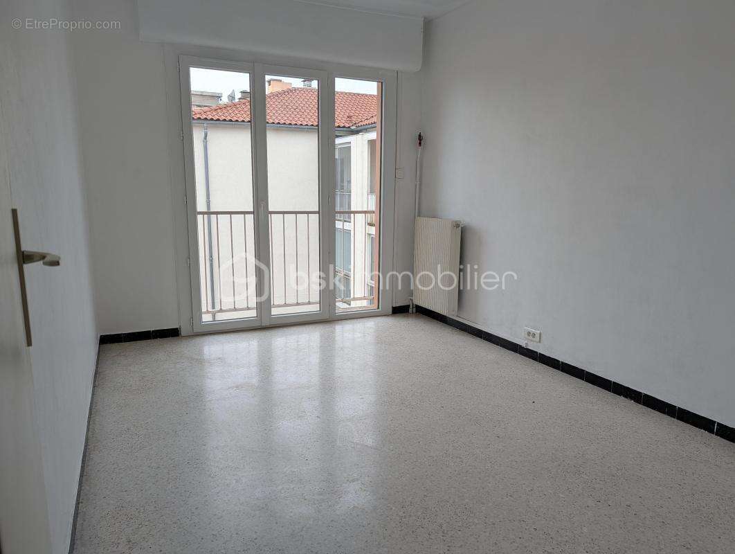 Appartement à LA VALETTE-DU-VAR