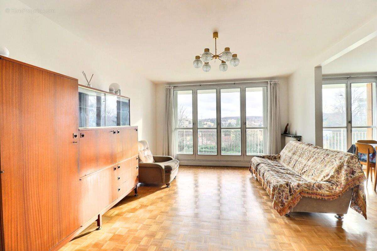 Appartement à SAINT-GERMAIN-EN-LAYE