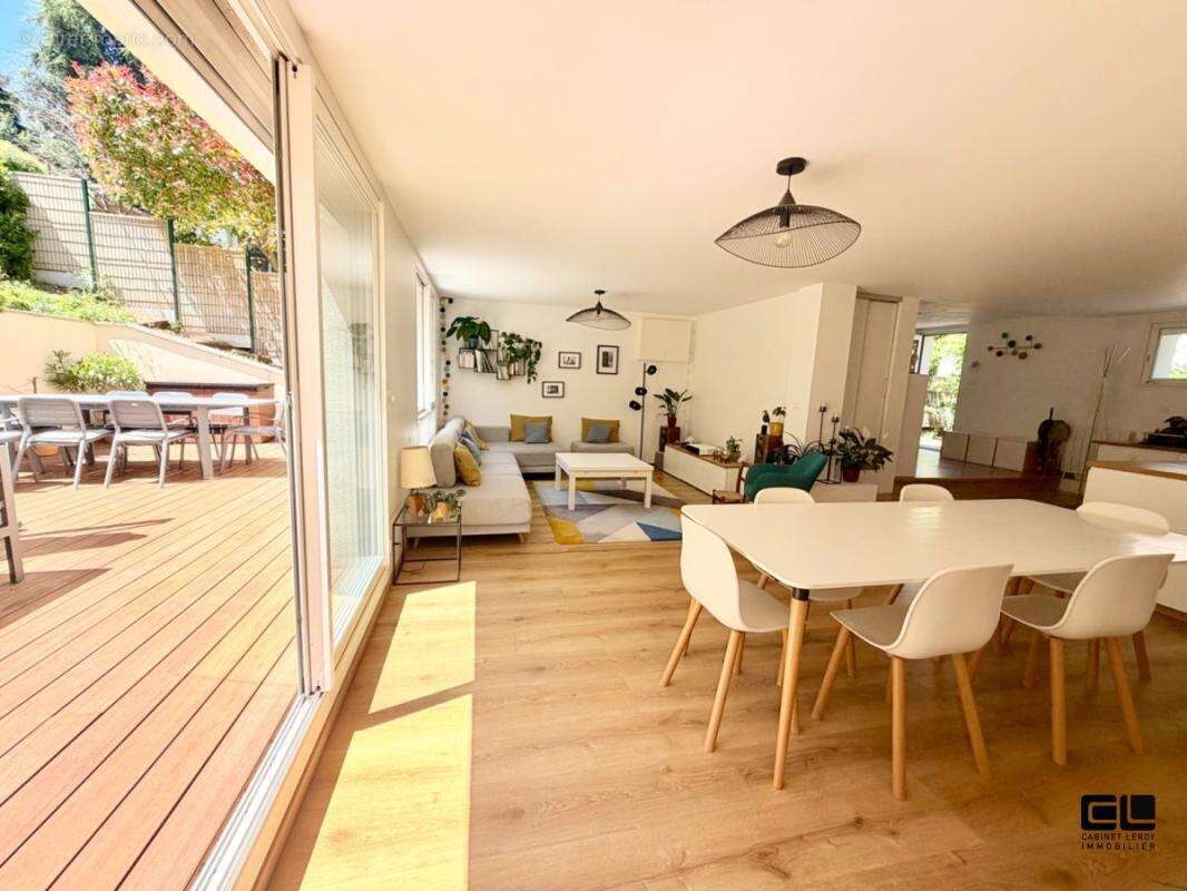 Maison à LYON-9E
