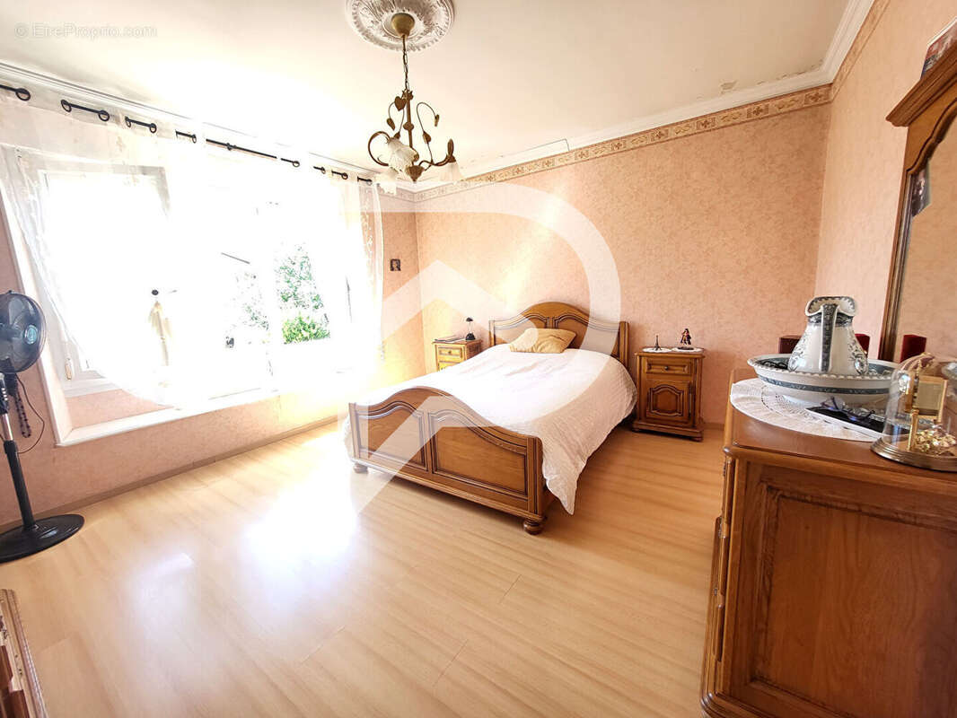 Maison à MARBEVILLE