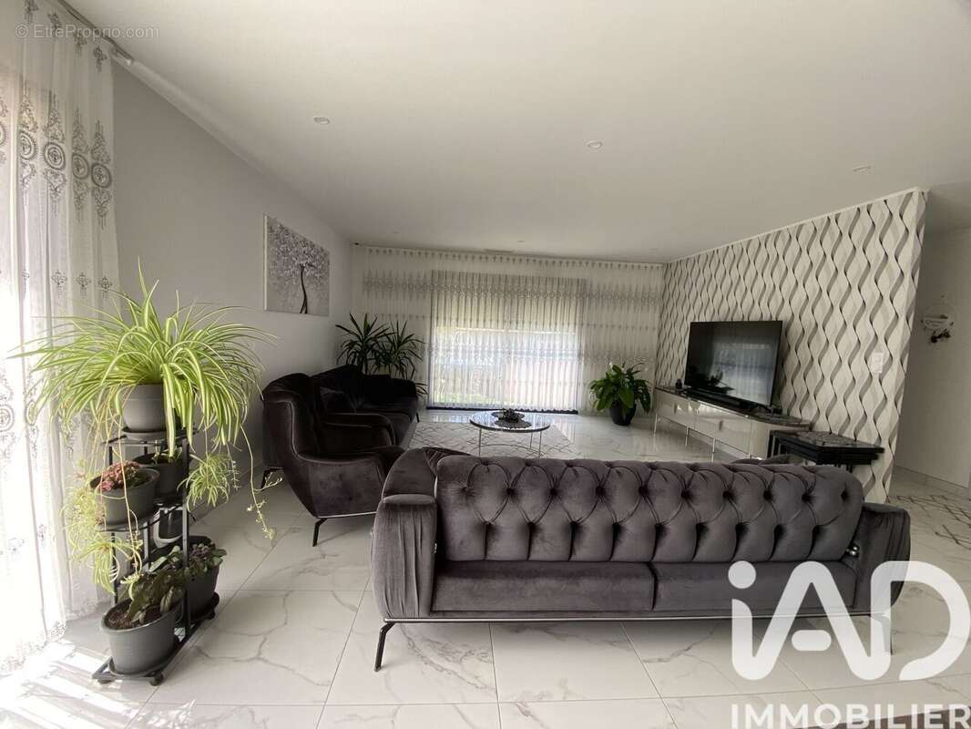 Photo 2 - Maison à GINESTAS