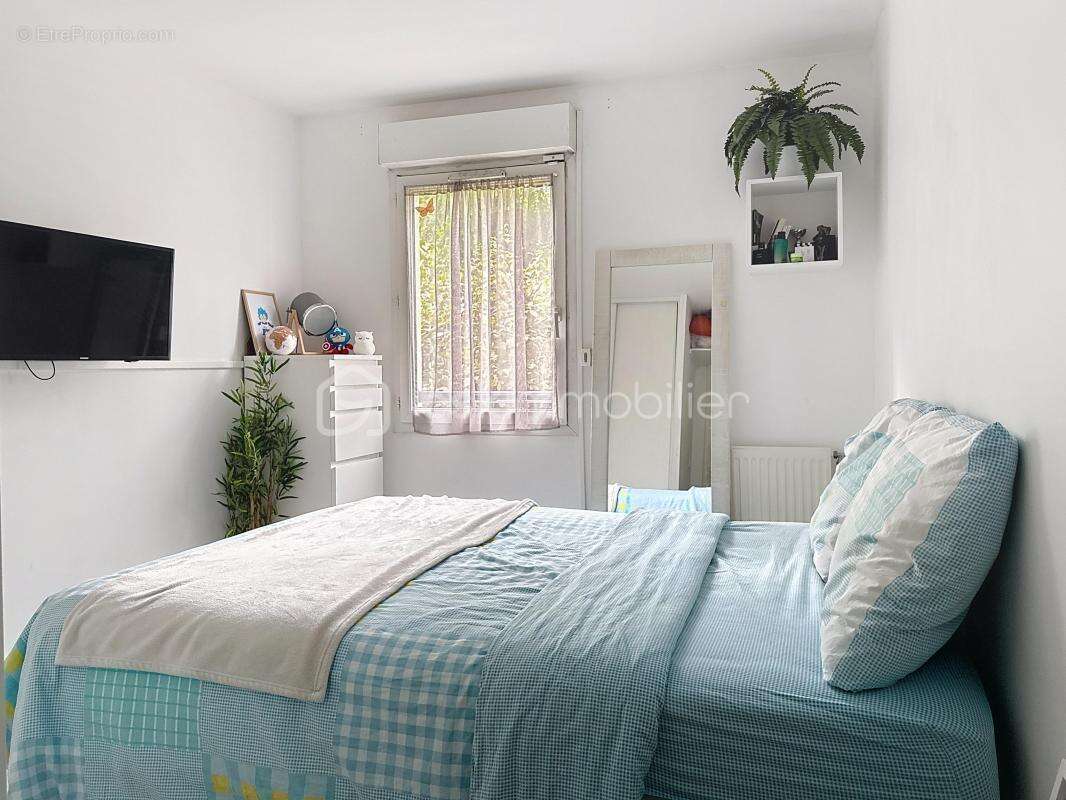 Appartement à MOISSY-CRAMAYEL