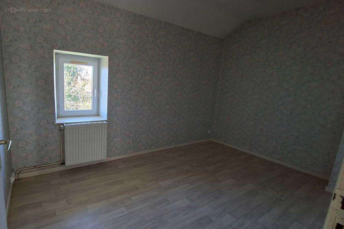 Maison à MONTCEAU-LES-MINES