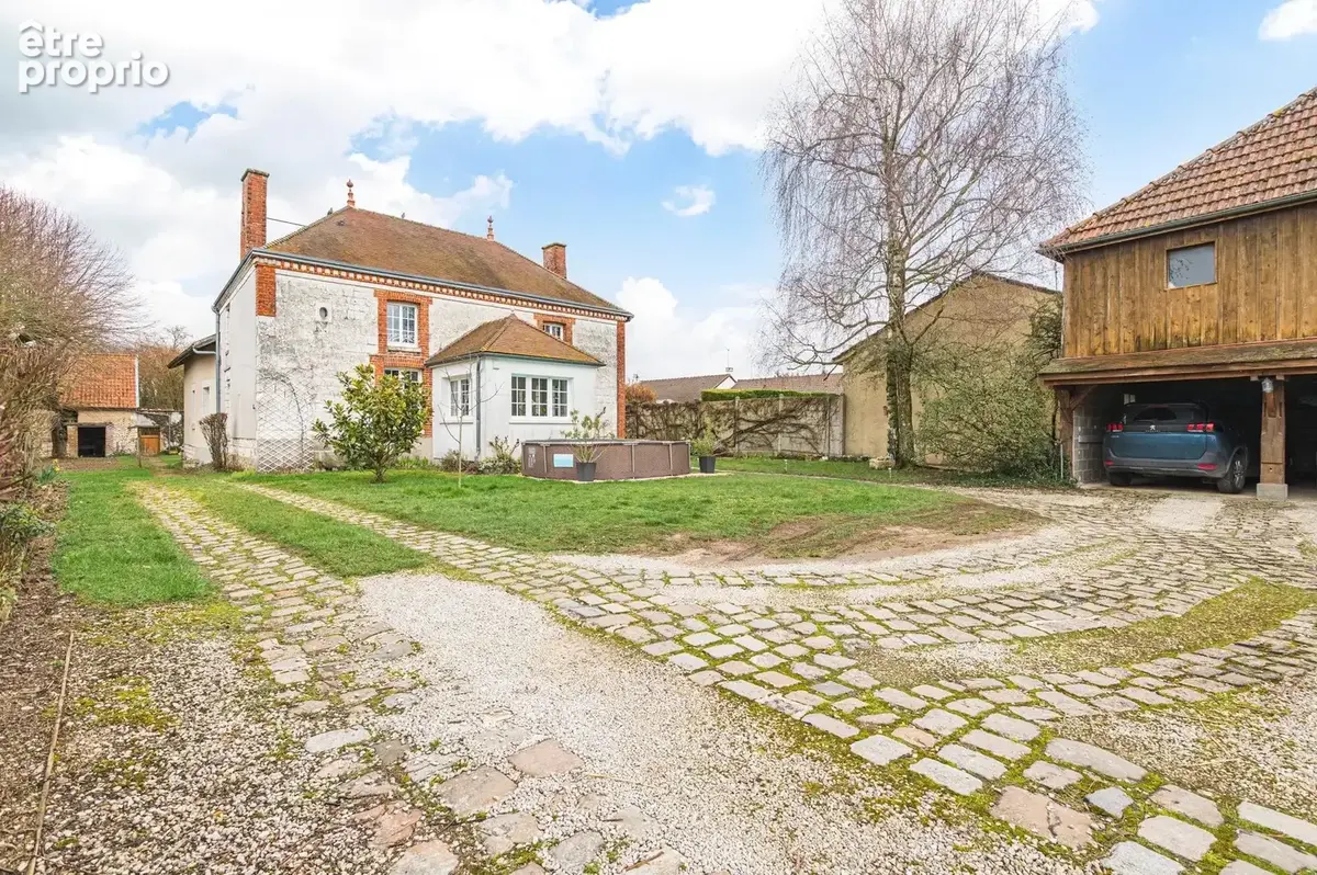 Photo 1 - Maison à MATOUGUES