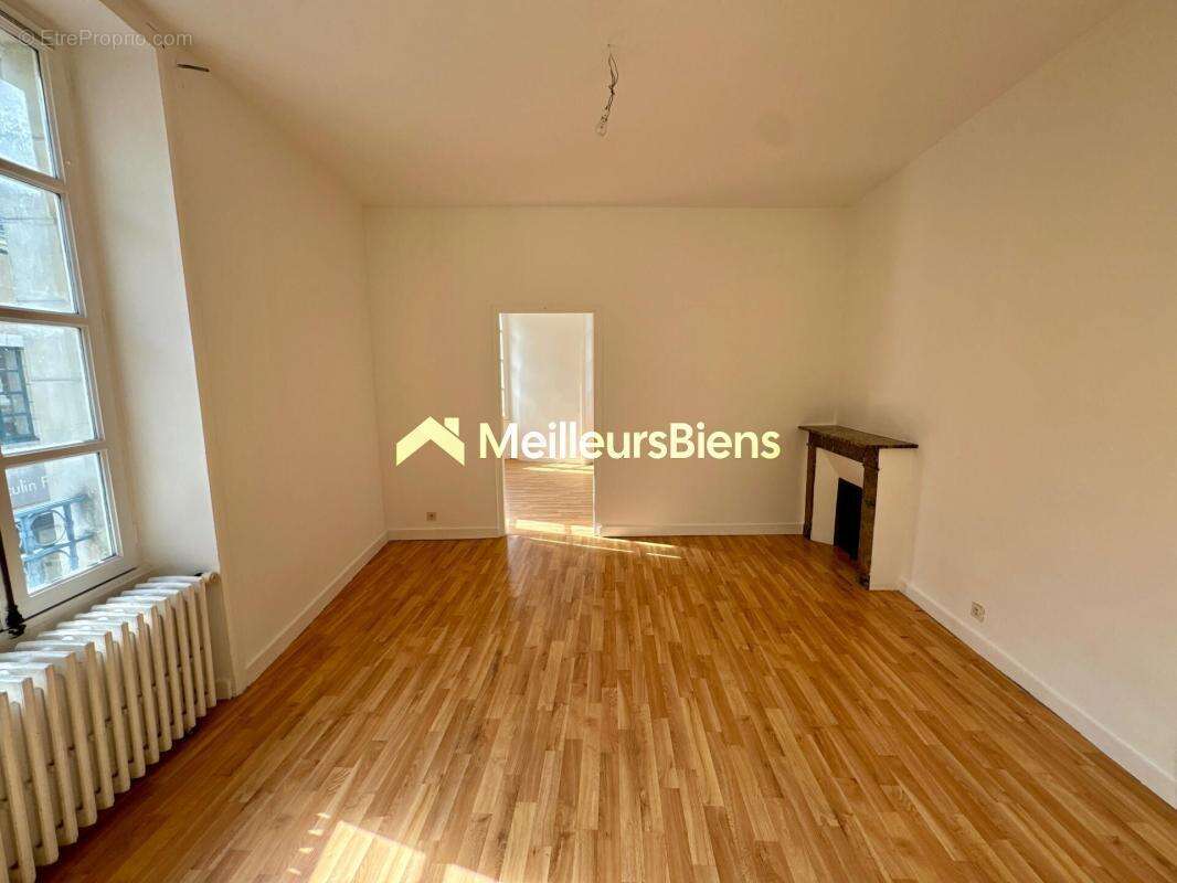 Appartement à CRAON