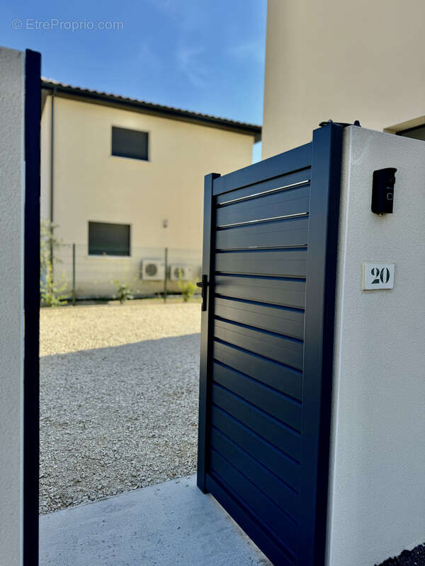 Maison à UZES