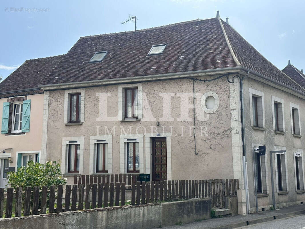 Maison à NOGENT-LE-ROTROU