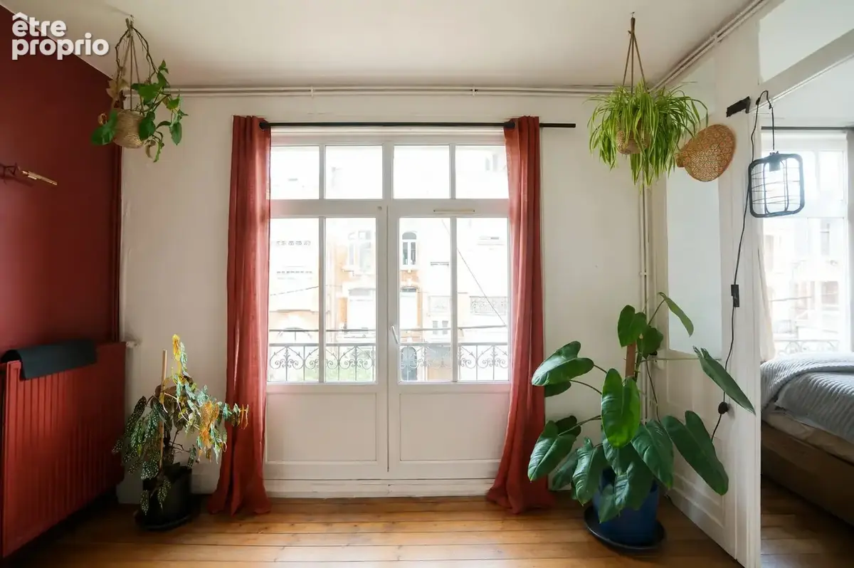 Appartement 91 m² à La Madeleine  - photo 2