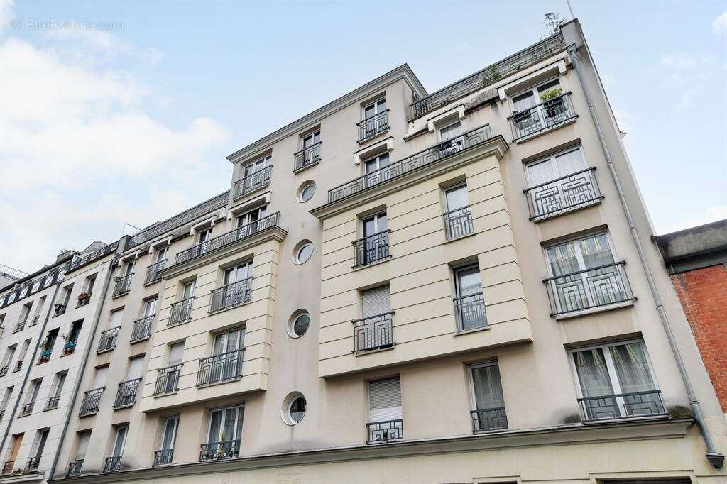 Appartement à PARIS-20E