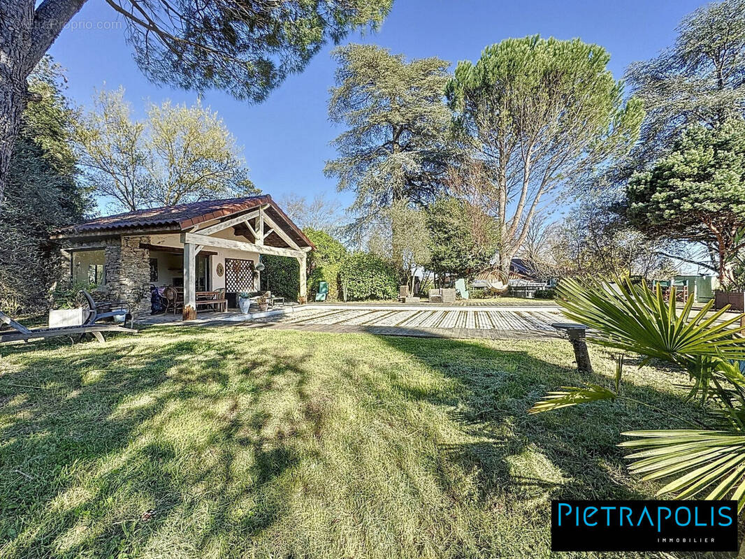 Maison à SAINT-LAURENT-D'AGNY