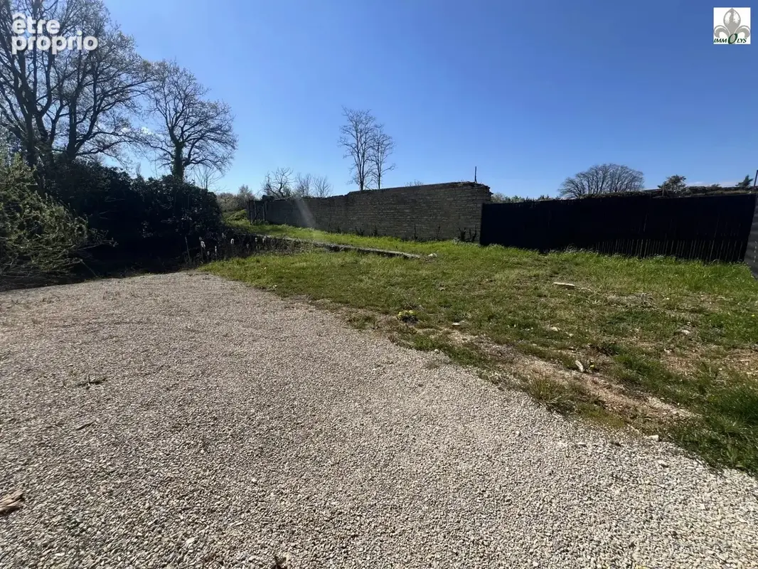 À saisir - maison à amenager avec jardin - photo 7