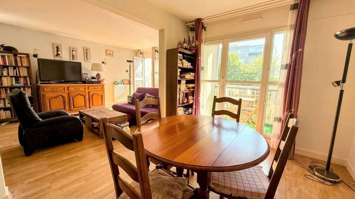 Appartement à PLAISIR