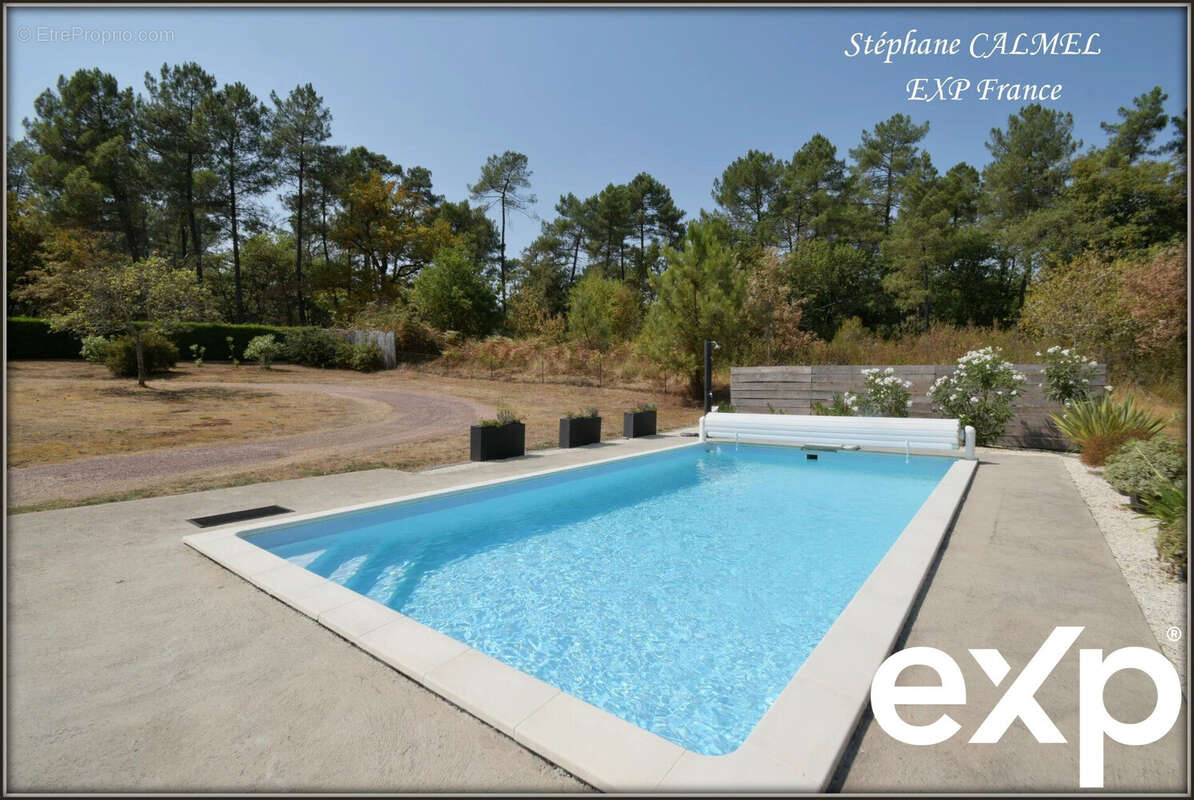 Maison à SAINT-FRONT-DE-PRADOUX