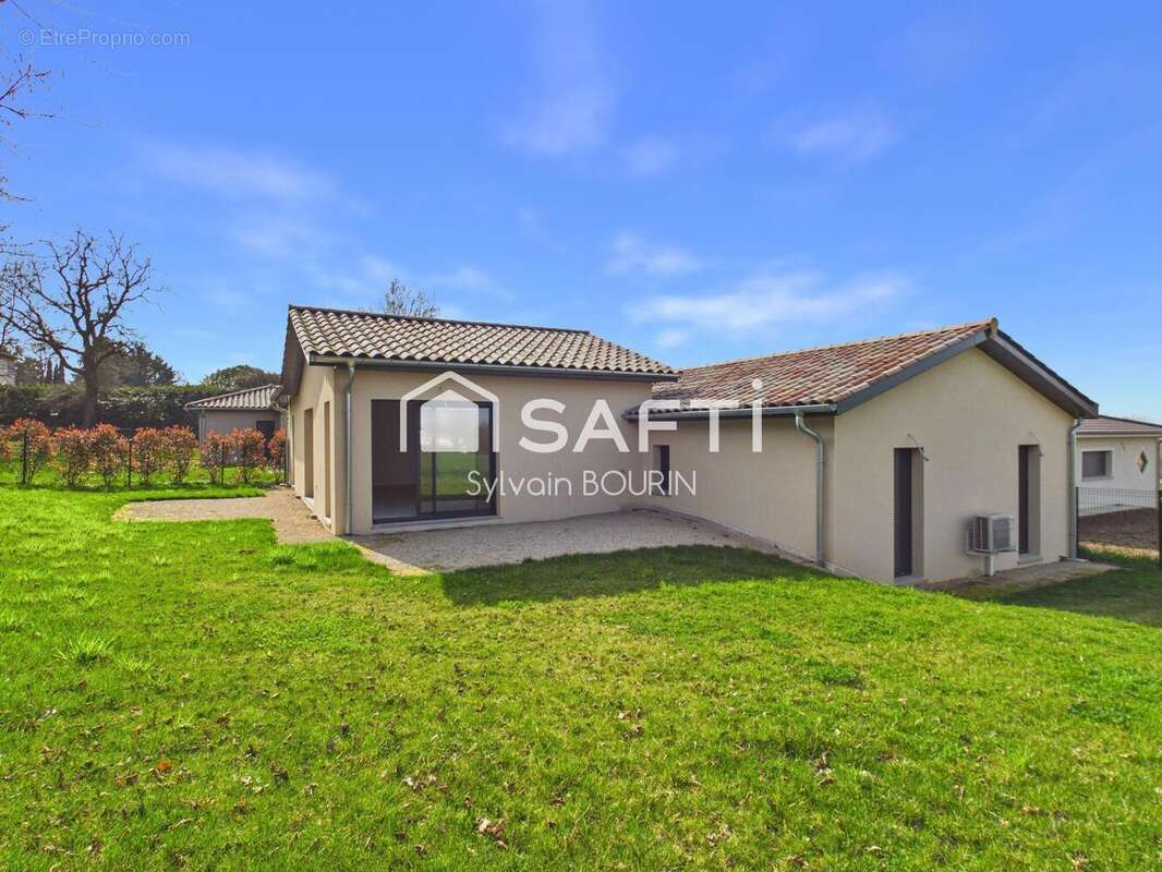 Maison 113 m² à Toussieux  - photo 2