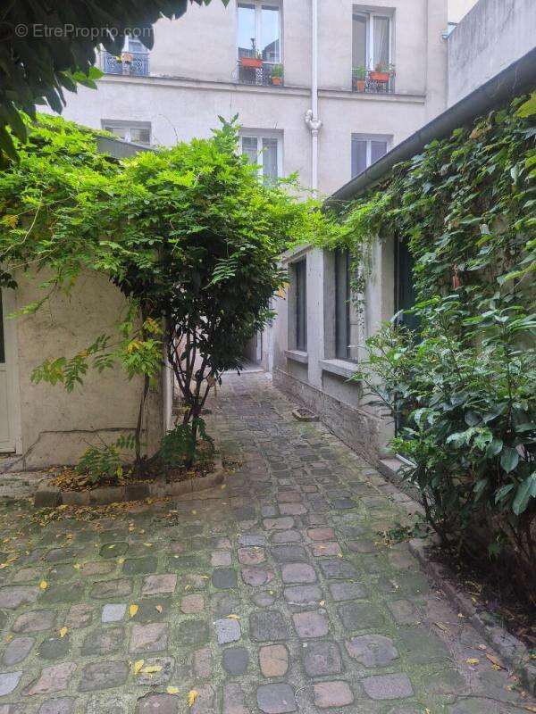 Appartement à PARIS-11E