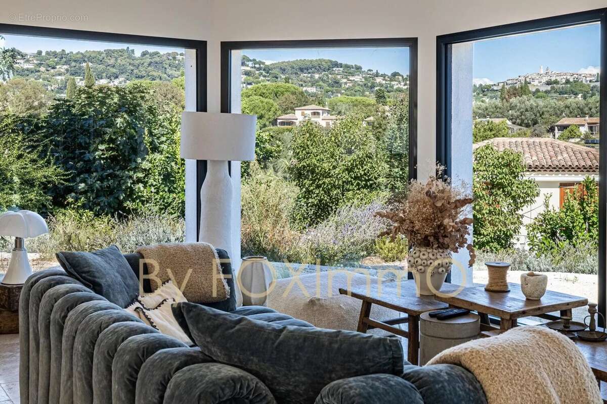 Maison à LA COLLE-SUR-LOUP