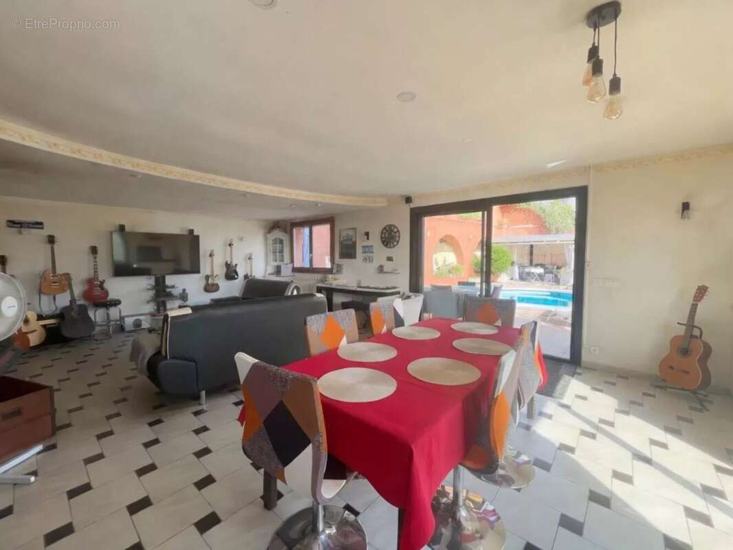 Maison à LA TURBIE