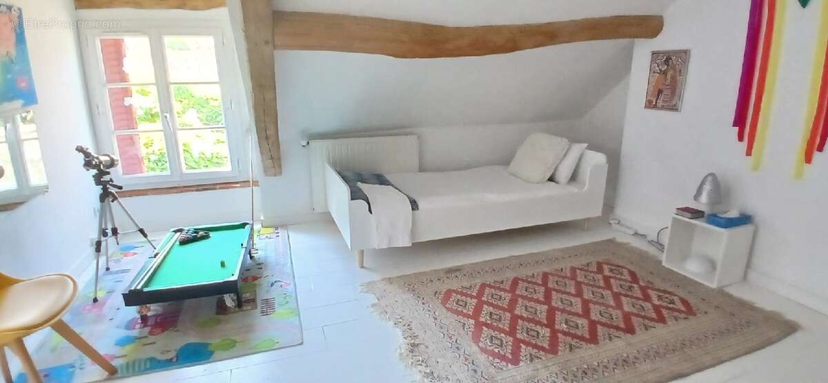Maison à MILLY-LA-FORET