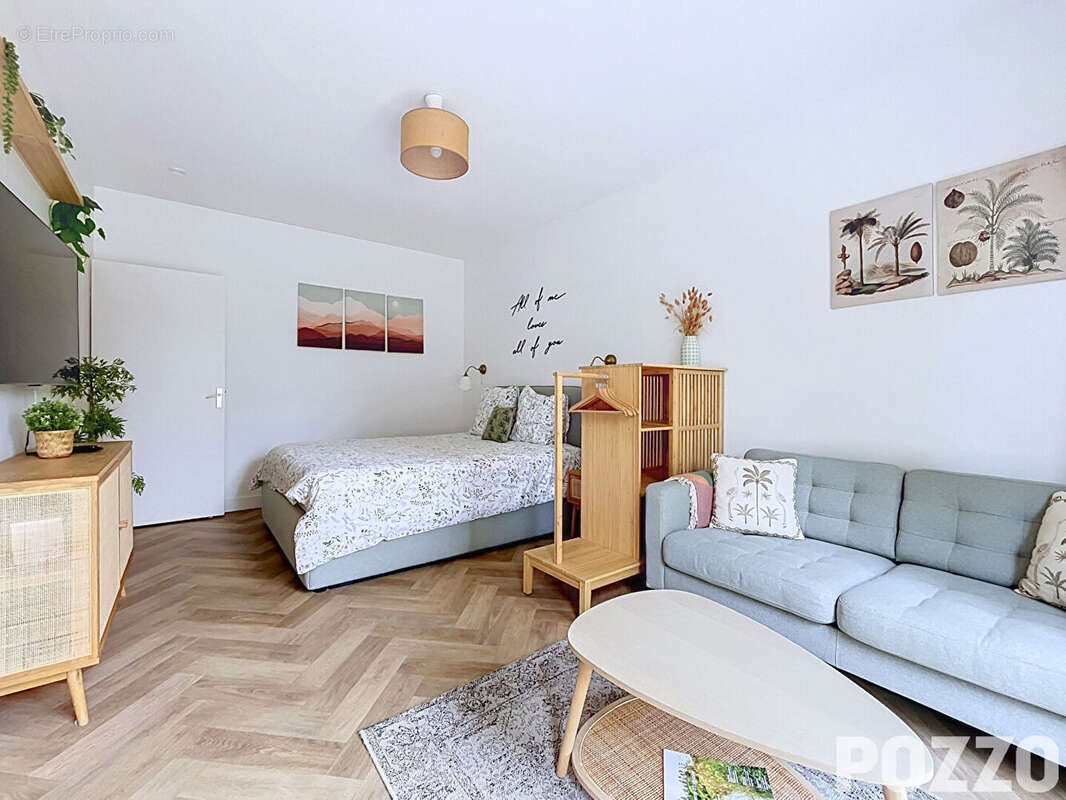 À vendre - Studio de 27 m² avec jardin, cave et parking privé à 5 minutes de Honfleur - photo 2