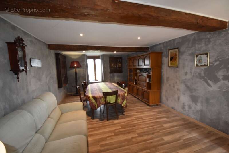 Maison à vendre 9 pièces LA CHAPELLE AU MANS (71) - photo 4