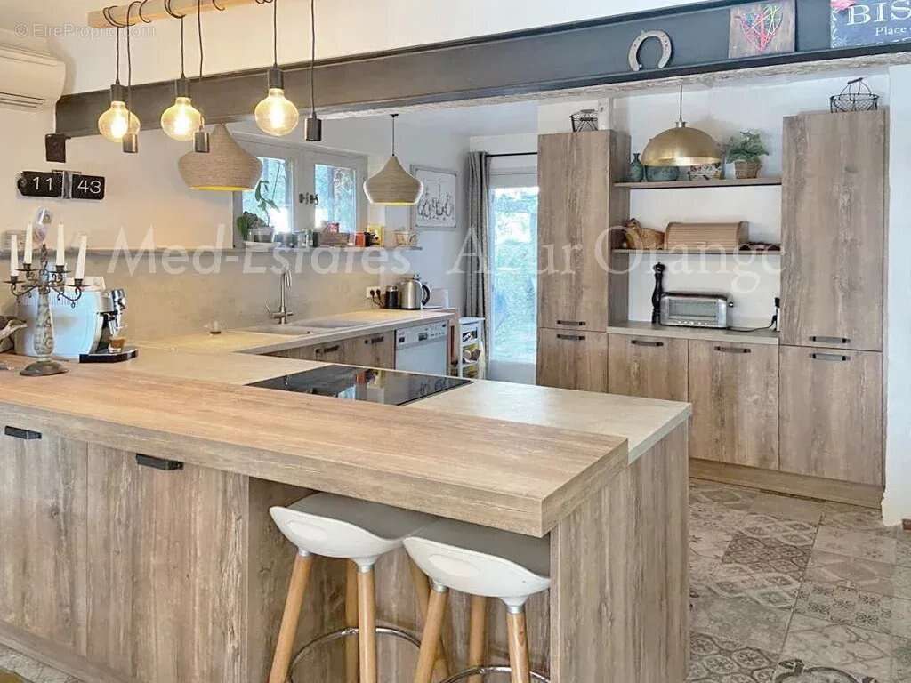 Maison à LA GARDE-FREINET