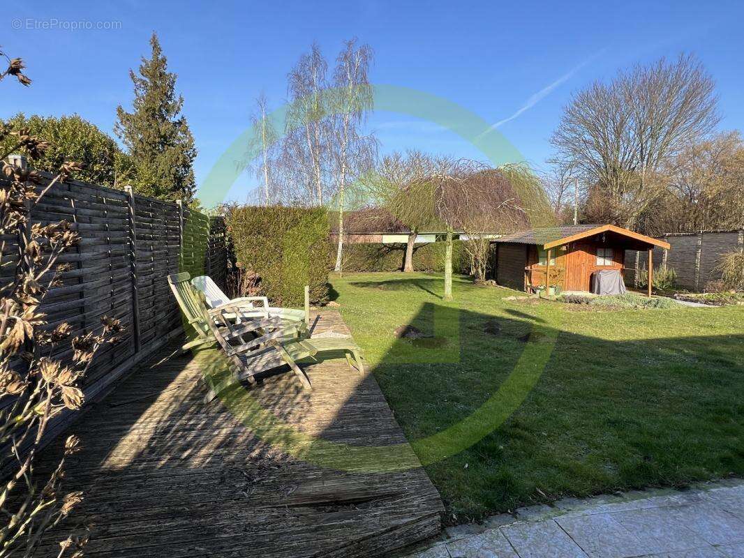 Maison à AVESNES-LES-AUBERT