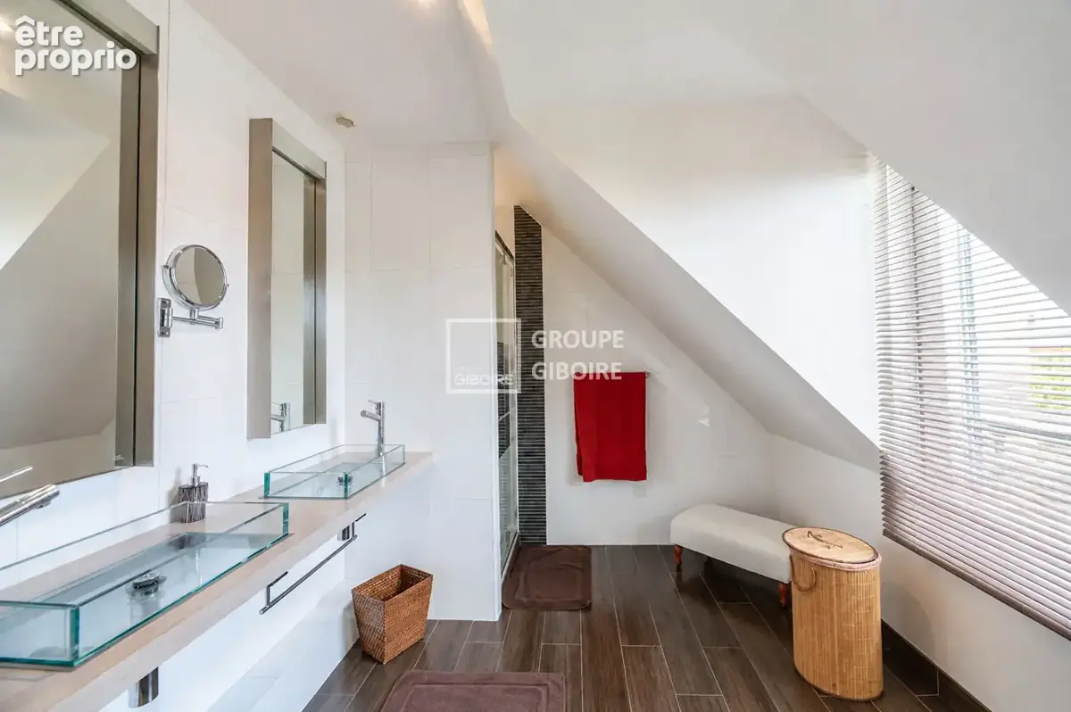 A vendre - agence giboire cesson sevigne *exclusivite* maison 7 pièces 175m² habitables - 212.78m² au sol -- cesson sevigne - photo 6