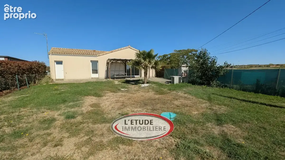 Photo 1 - Maison à LE LOROUX-BOTTEREAU
