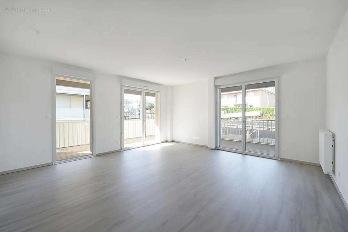 Appartement à RAMONVILLE-SAINT-AGNE