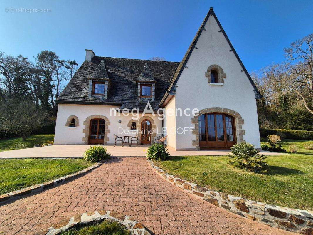 Maison à PLOUBAZLANEC