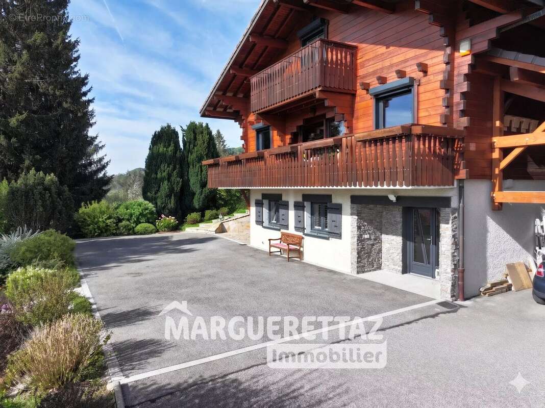 Maison à FILLINGES
