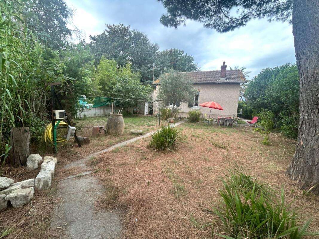 Maison à AIGUES-MORTES