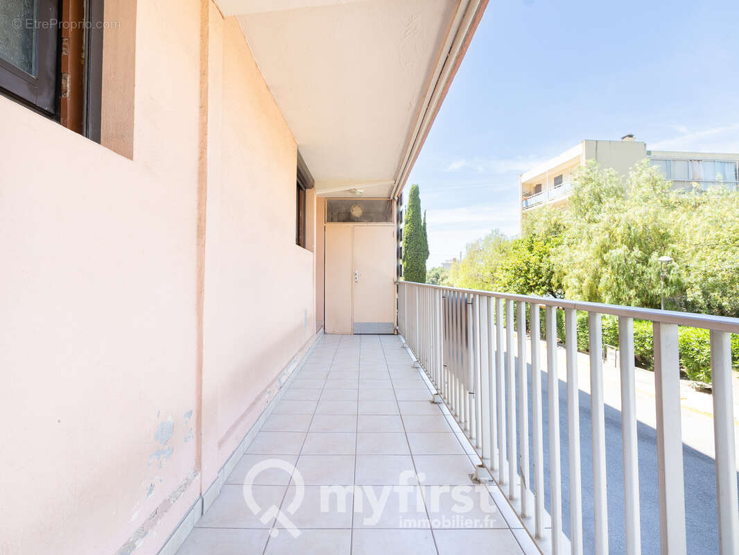 Appartement à LA VALETTE-DU-VAR