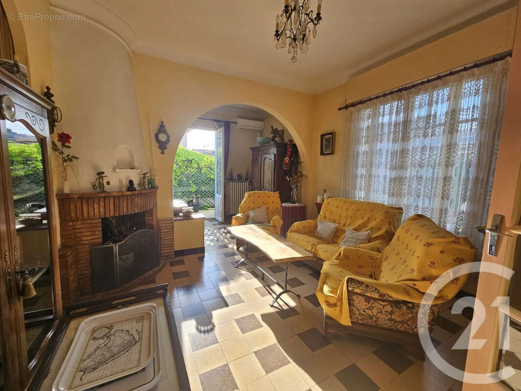 Maison 151 m² à Cagnes-Sur-Mer  - photo 8